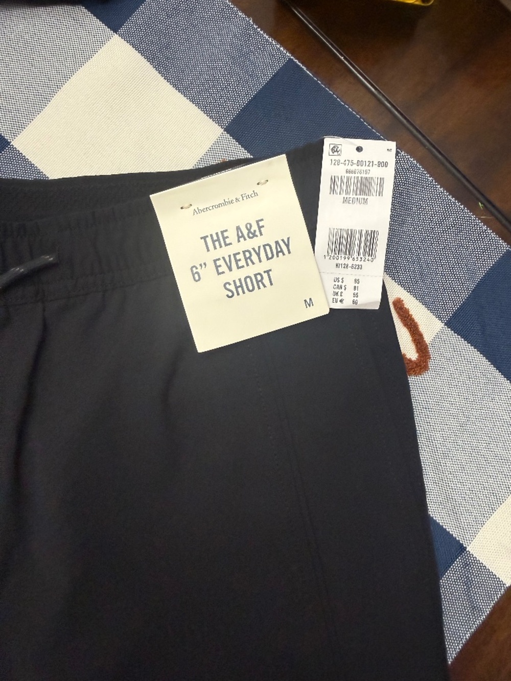 NWT Abercrombie &Fitch 6 inch Every Day short